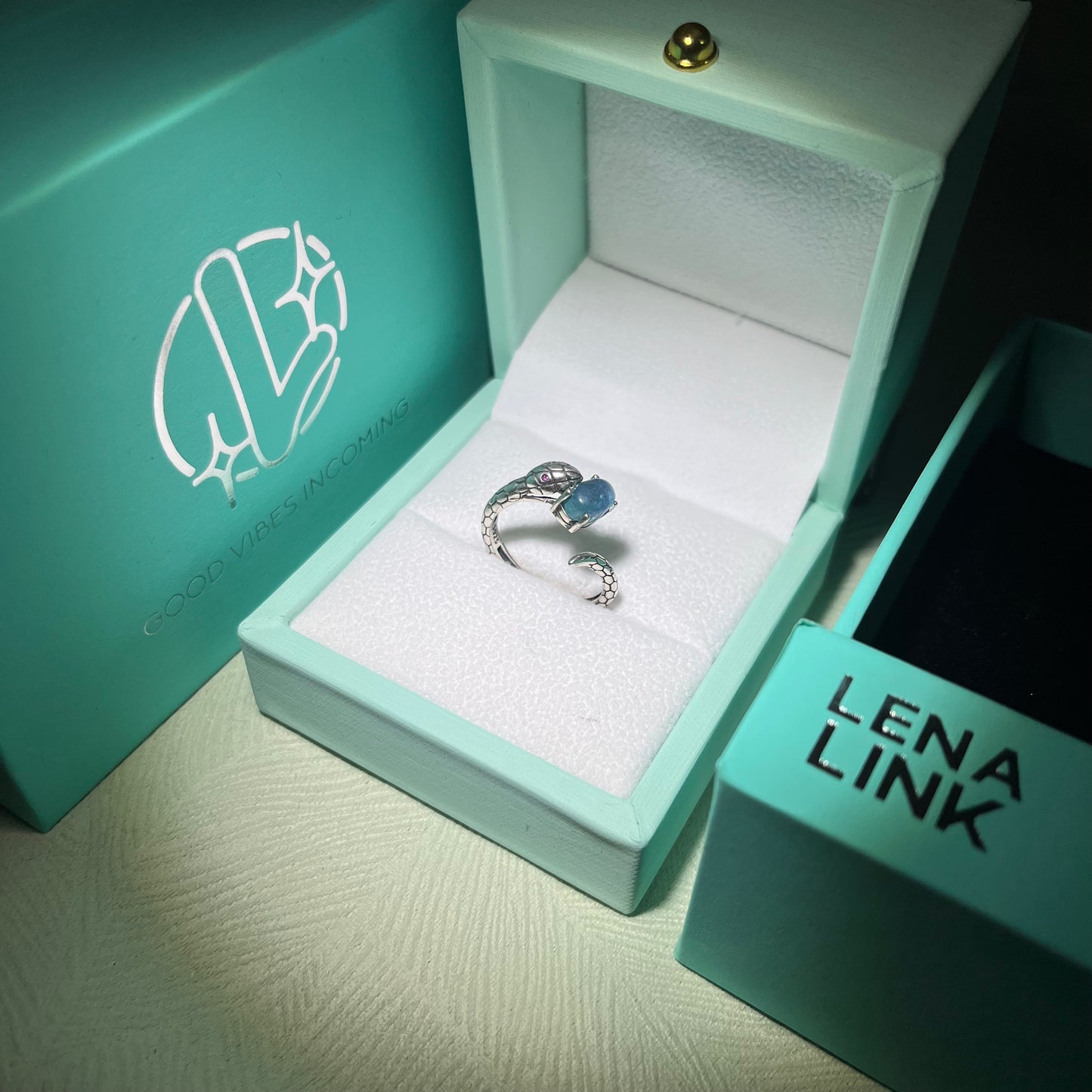 Silver 925 Snake Shape Aquamarine Ring